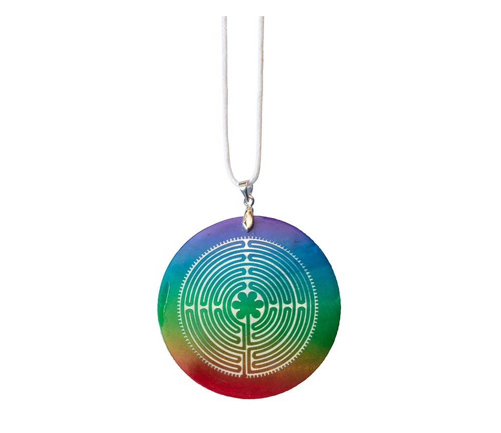Halskette - Labyrinth Chartres- Muschel Airbrush rainbow 5cm