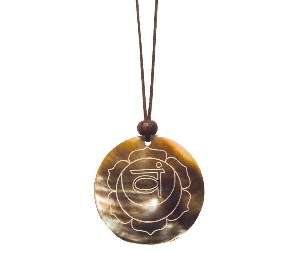 Halskette - Muschel mit Gravur - Swadistanam Chakra- 4cm