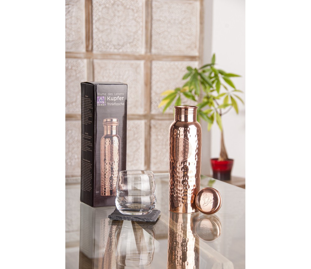 Trinkflasche aus Kupfer, 650 ml mit Blume des Lebens Symbol
