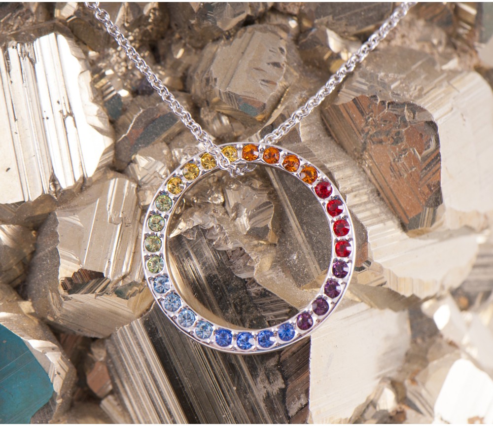 Kette mit Anhänger - Regenbogenkreis - ca. 42 cm  - mit Glaskristallen