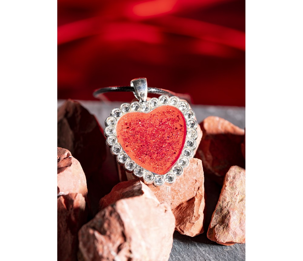 Kette mit Anhänger - Herzkraft mit gewachster Baumwollkette 50cm