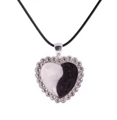 Kette mit Anhänger - Ying Yang Herz mit gewachster Baumwollkette 50cm