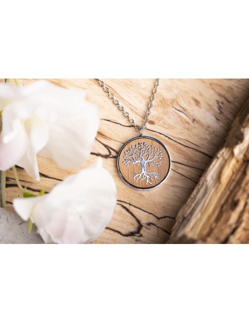 Kette mit Anhänger - Lebensbaum auf Walnussholz, Edelstahl -45cm