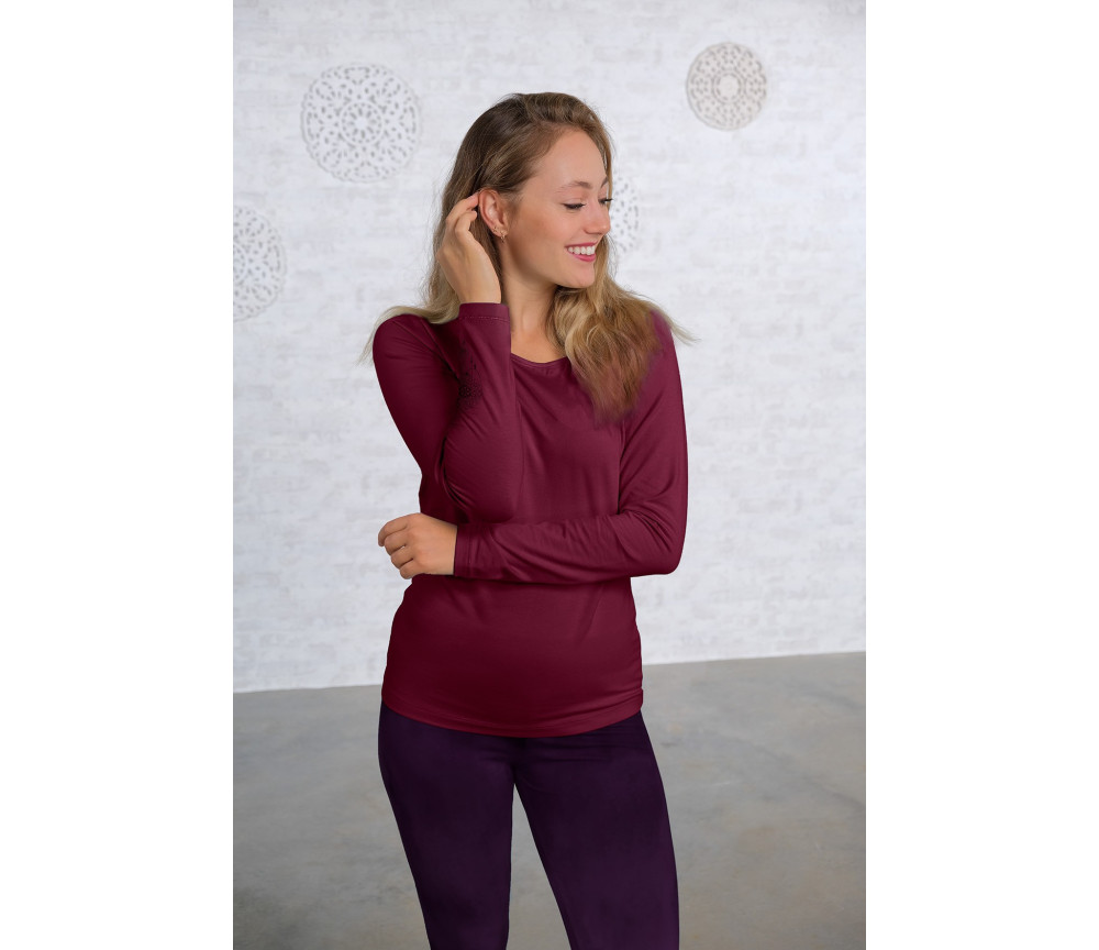 Spirit of OM - Langarm-Shirt Bambus - berry