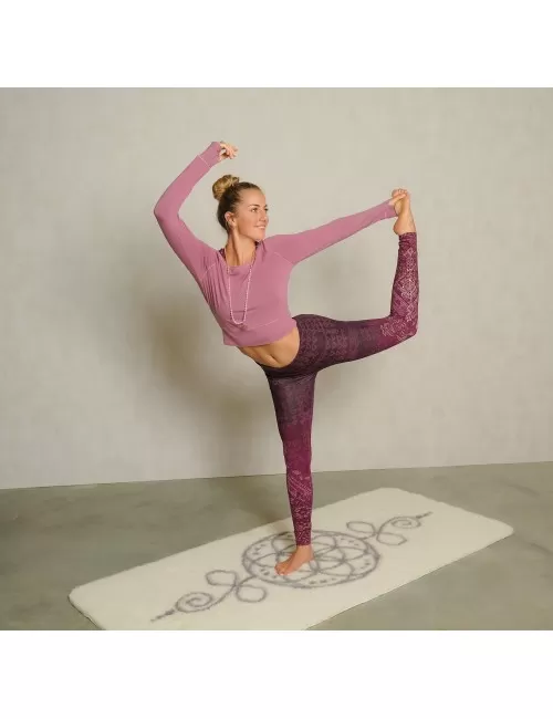 Spirit of OM - Longsleeve Crop Shirt Bambus - amethyst