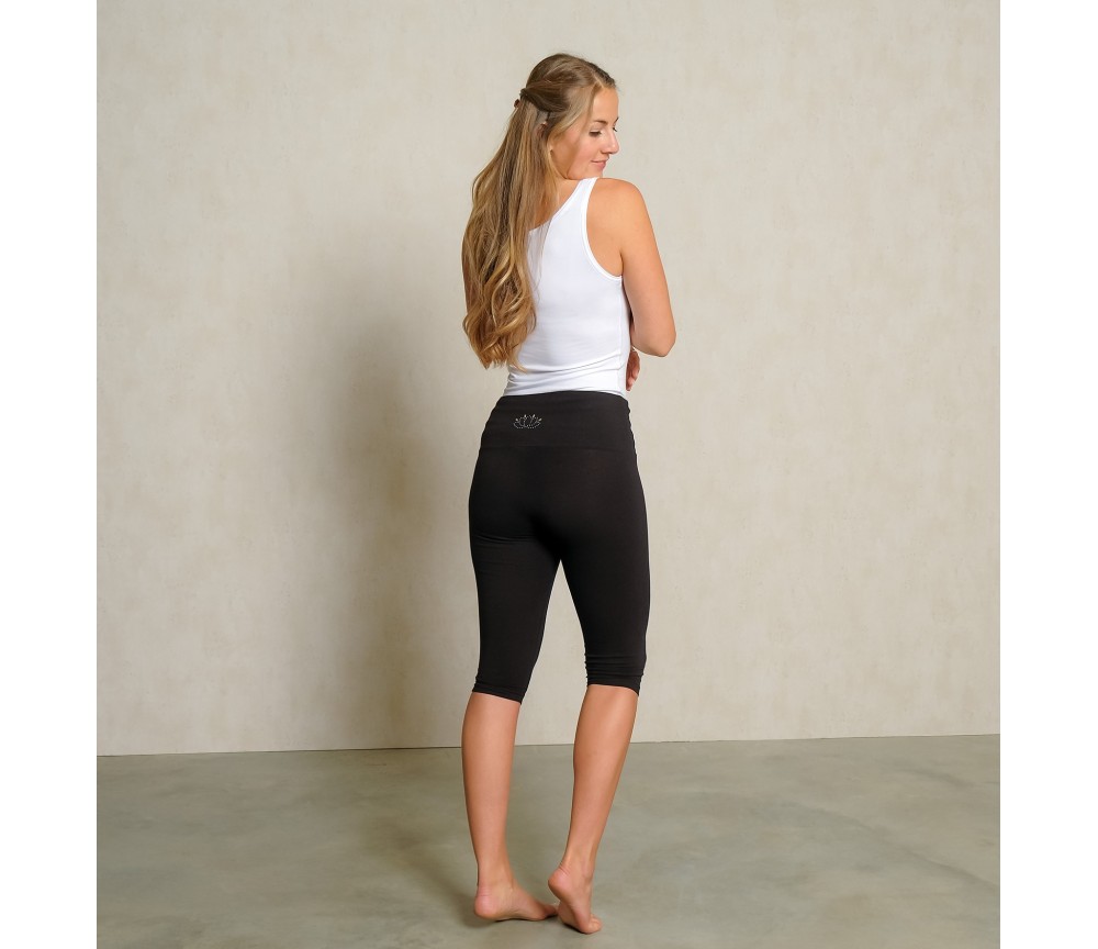Spirit of OM - Yoga Leggings Capri - schwarz