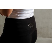 Spirit of OM - Yoga Leggings Capri - schwarz