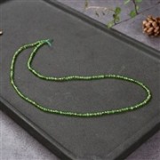 Heilstein & Edelstein-Strang - Kugeln, Chromdiopsid, facettiert, 02mm (39cm)