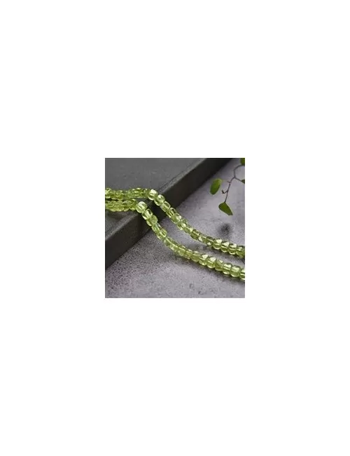 Heilstein & Edelstein-Strang - Würfel, Peridot, facettiert, 04mm (39cm)