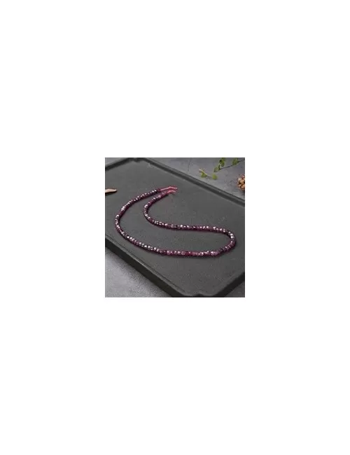 Heilstein & Edelstein-Strang - Würfel, Rubin, facettiert, 04mm (39cm)