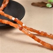 Heilstein & Edelstein-Strang - Würfel, Aventurin (orange-rot), 04mm