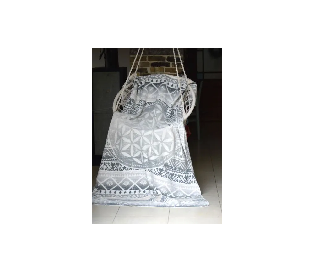 Spirit of OM - Kuscheldecke Blume des Lebens - grau