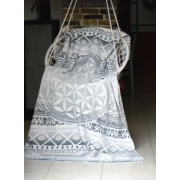 Spirit of OM - Kuscheldecke Blume des Lebens - grau