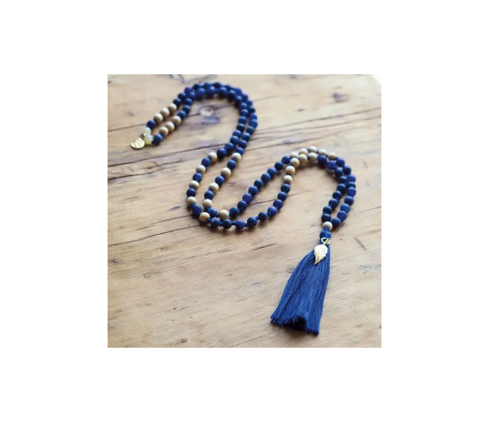 Spirit of OM - Kette - Mala Sodalith