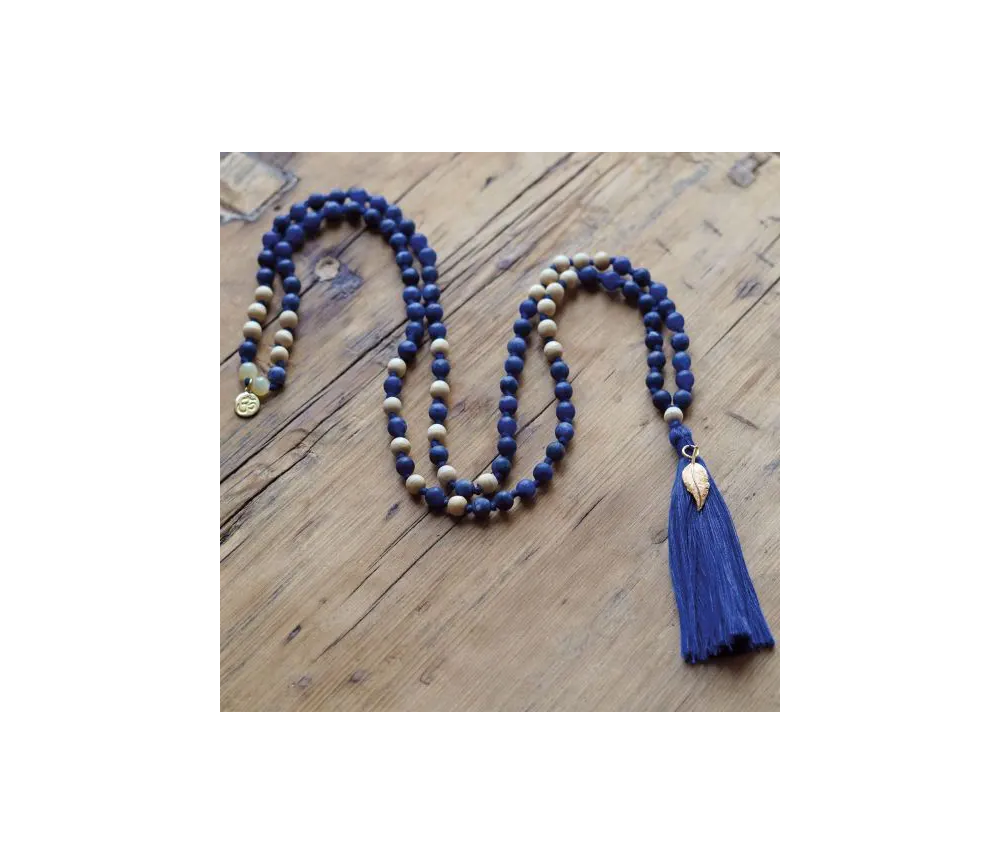 Spirit of OM - Kette - Mala Sodalith