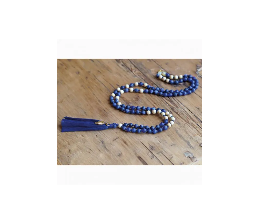 Spirit of OM - Kette - Mala Sodalith