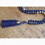 Spirit of OM - Kette - Mala Sodalith