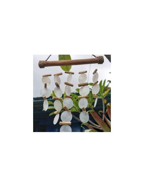 Hängende Dekoration - Windspiel - Copi - Capiz-Muscheln & Treibholz - Weiß - ca. 31x20cm