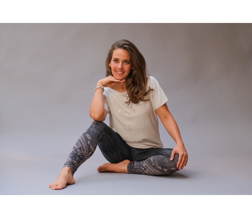 Spirit of OM - Shirt - beige melange gold