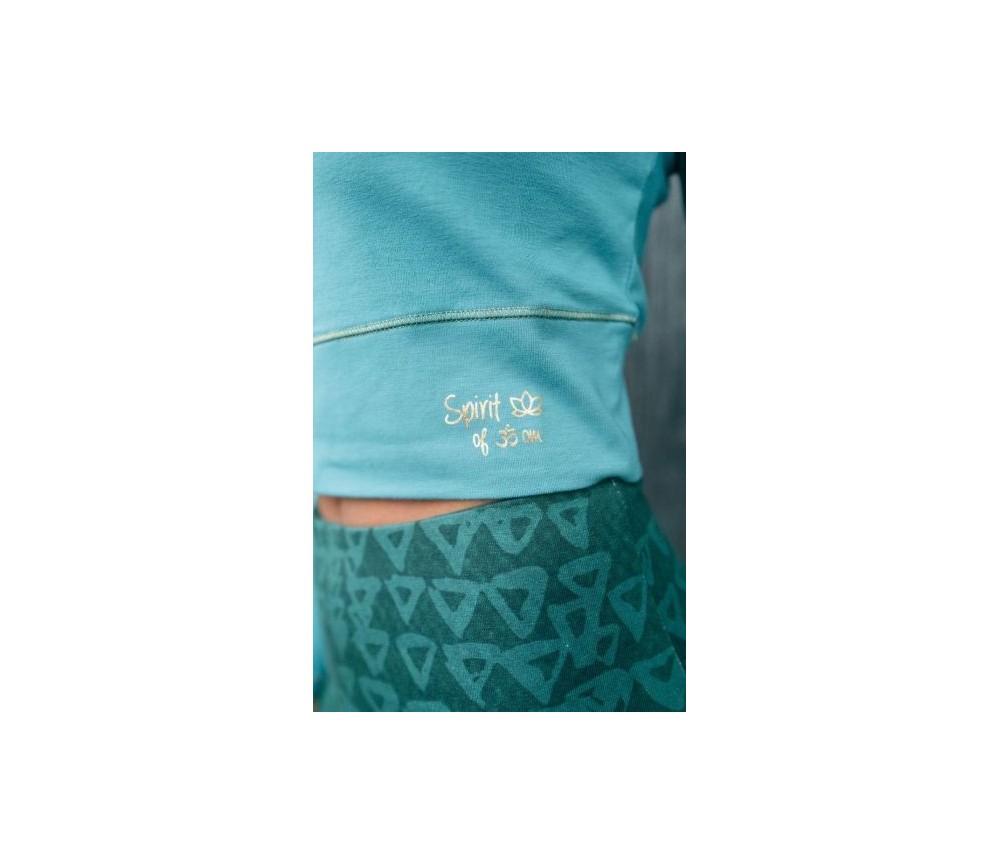 Spirit of OM - Longsleeve Crop Shirt Bambus - green