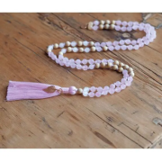 Spirit of OM - Kette - Mala Rosenquarz