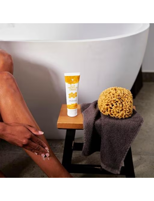 Forever - Aloe Propolis Creme - Creme mit Propolis und Aloe Vera für trockene und gereizte Haut - 113g