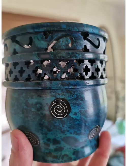Räuchergefäß "Jali" mit Siebnetz - Blau/türkis mit Spiralen ca. 9x10cm