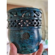 Räuchergefäß "Jali"  mit Siebnetz - Blau/türkis mit Spiralen ca. 9x10cm