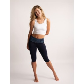 Spirit of OM - Yoga Leggings Capri Madhya Madhu - tiefblau