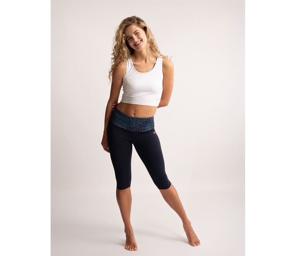 Spirit of OM - Yoga Leggings Capri Madhya Madhu - tiefblau