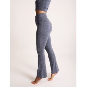 Spirit of OM - Yoga Hose Guna - enzianblau
