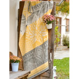 Spirit of OM - Kuscheldecke Lotus - gelb/grau