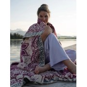 Spirit of OM - Kuscheldecke - beere