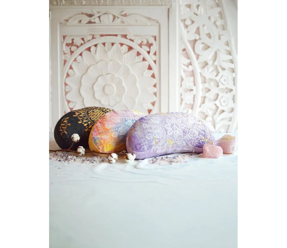 Spirit of OM - Meditationskissen Halbmond - flieder