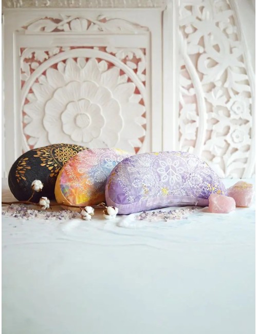 Spirit of OM - Meditationskissen Halbmond - flieder