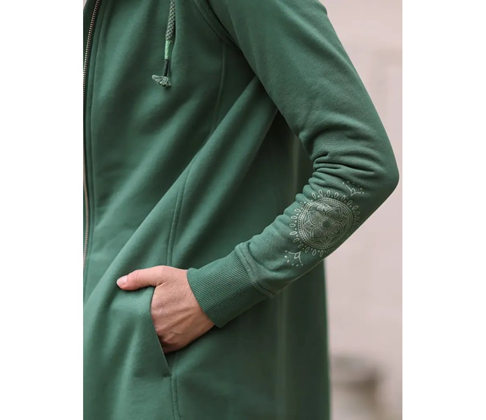 Spirit of OM - Longjacke Bala Karuna - waldgrün