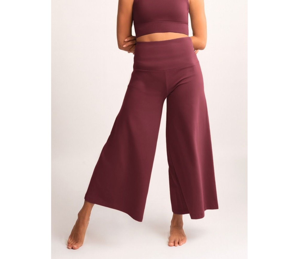 Spirit of OM - Hose Culotte Devi - tiefrot