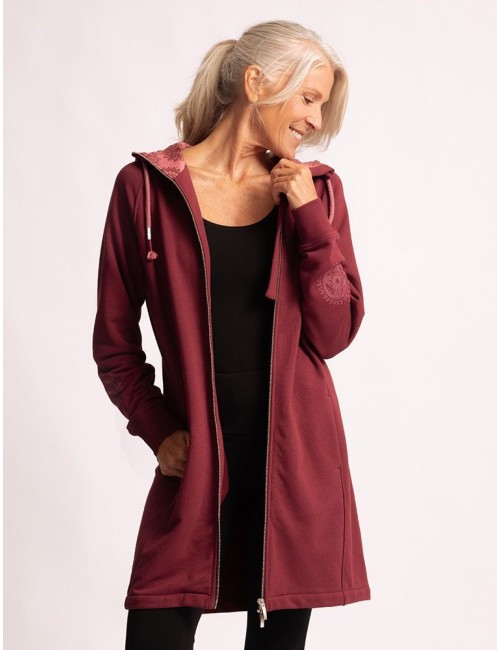 Spirit of OM - Longjacke Bala Karuna - tiefrot