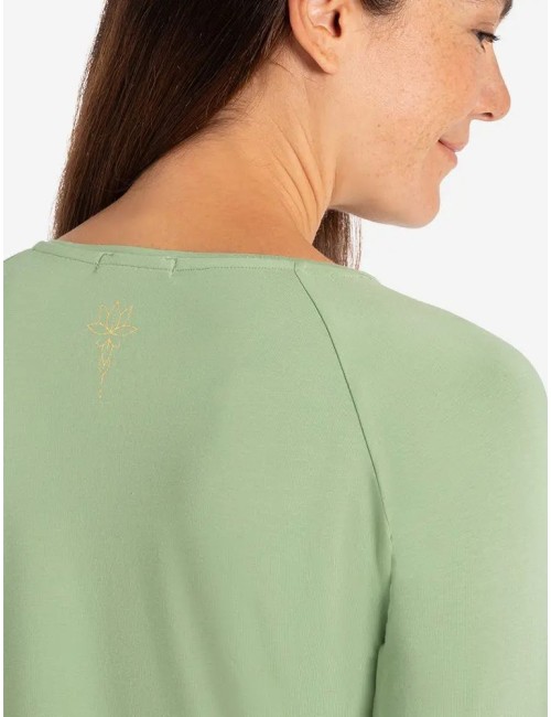 Spirit of OM - Crop Shirt langarm Jathara - matcha