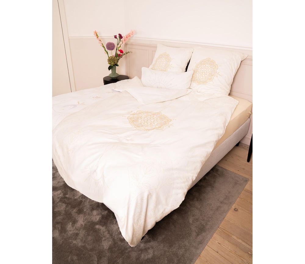 copy of copy of Spirit of OM - Bio-Bettwäsche Silver-Gold-Dream - silber-grau/ beige-gold