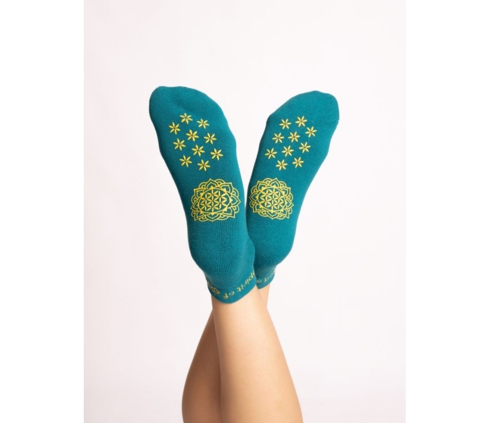 Spirit of OM - rutschfeste Yoga Socken Adhara - alatsee-gold
