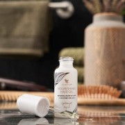 Forever - Nourishing Hair Oil - Pflegendes Haaröl mit Aloe Vera und sechs pflanzlichen Ölen - 30 ml