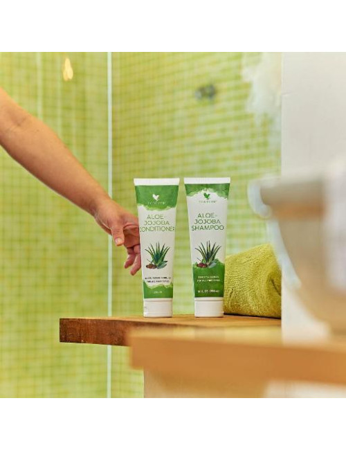 Forever - Aloe Jojoba Shampoo - Kräftigendes Shampoo mit Aloe Vera und Jojobaöl - 296ml